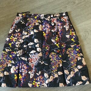 Carven Floral Jacquard Pleated Mini Skirt Black Multicolor Size 36